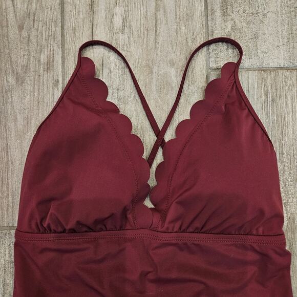 La Blanca Scalloped V-Neck One-Piece Swimsuit Women's Size 10 Maroon Lace-Up - Picture 6 of 13